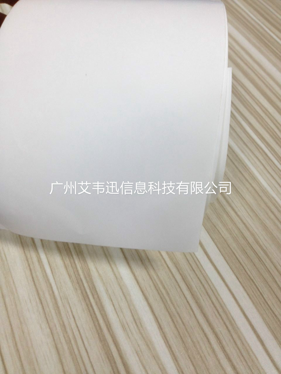 白色耐低溫熱轉(zhuǎn)移打印標簽X-630